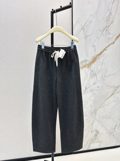 Brun NEW Casual pants