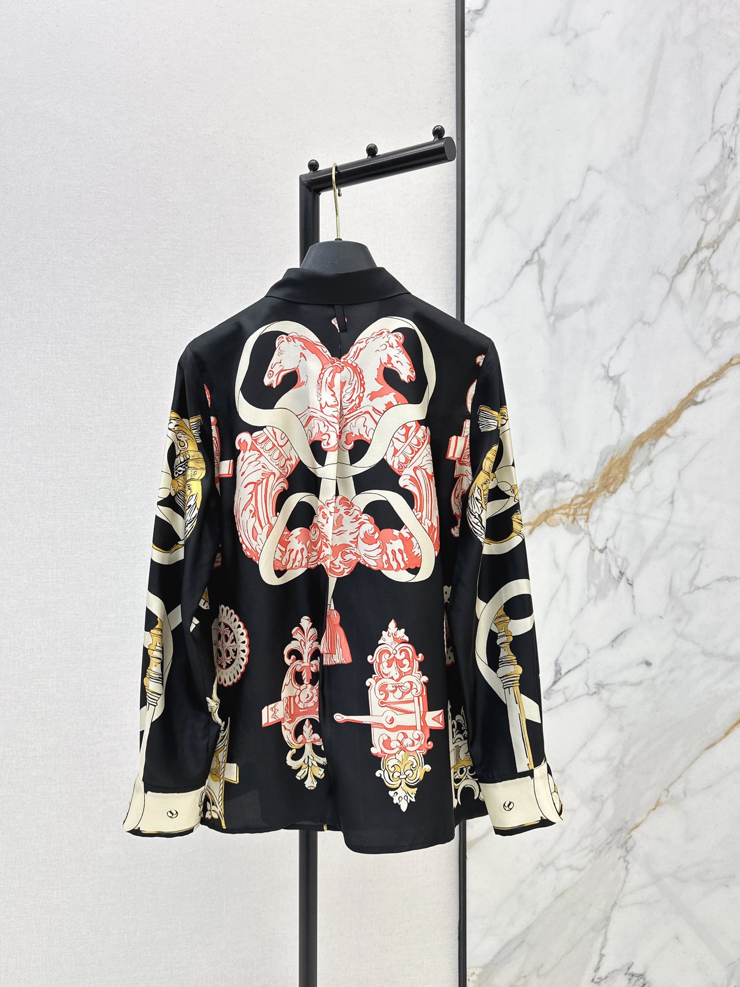 Herm NEW printed silk shirt