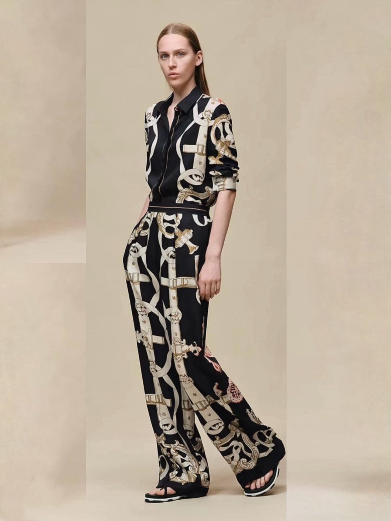 Herm NEW printed silk shirt