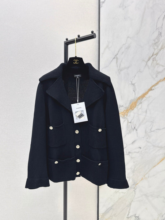 Chan NEW Knitted cardigan