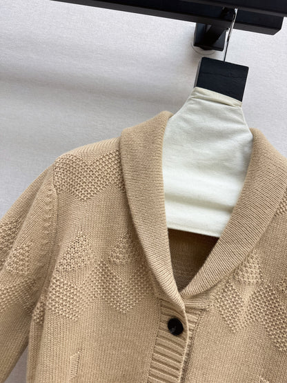 Loro NEW V-neck cardigan