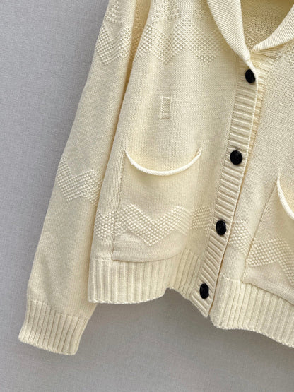Loro NEW V-neck cardigan