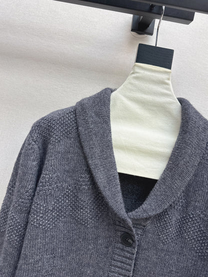 Loro NEW V-neck cardigan