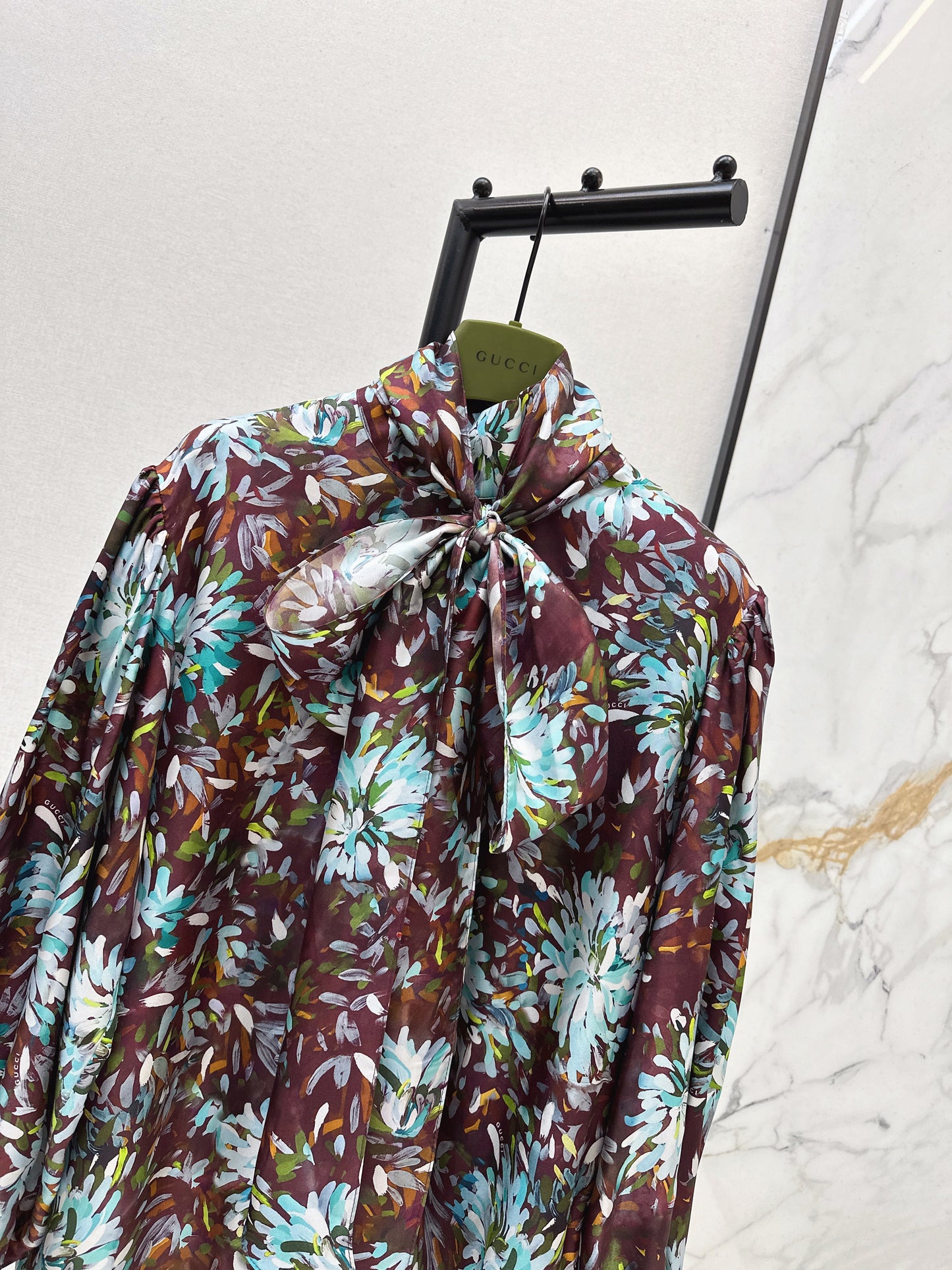 Guc NEW 3d floral print shirts