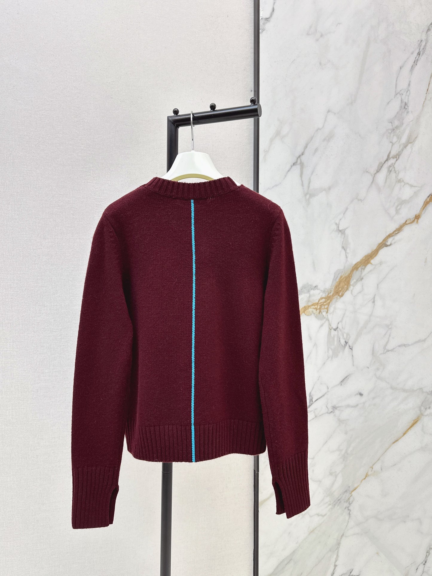 Loe NEW cashmere sweater