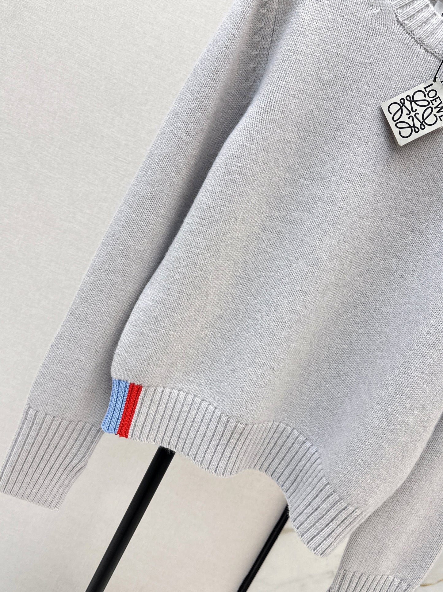 Loe NEW cashmere sweater