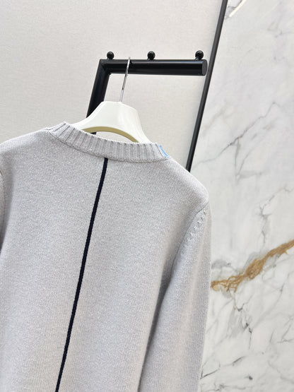 Loe NEW cashmere sweater