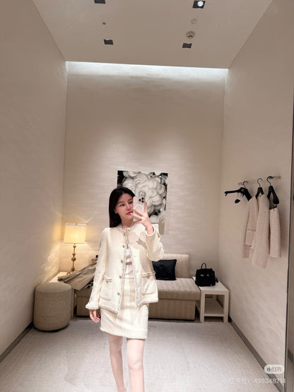 Chan NEW woven skirts