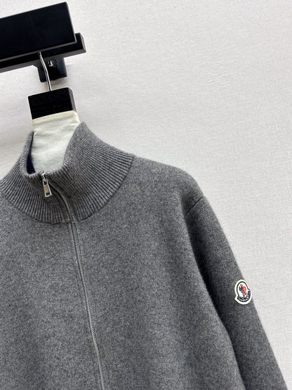 Monc NEW Zippered cardigan jacket