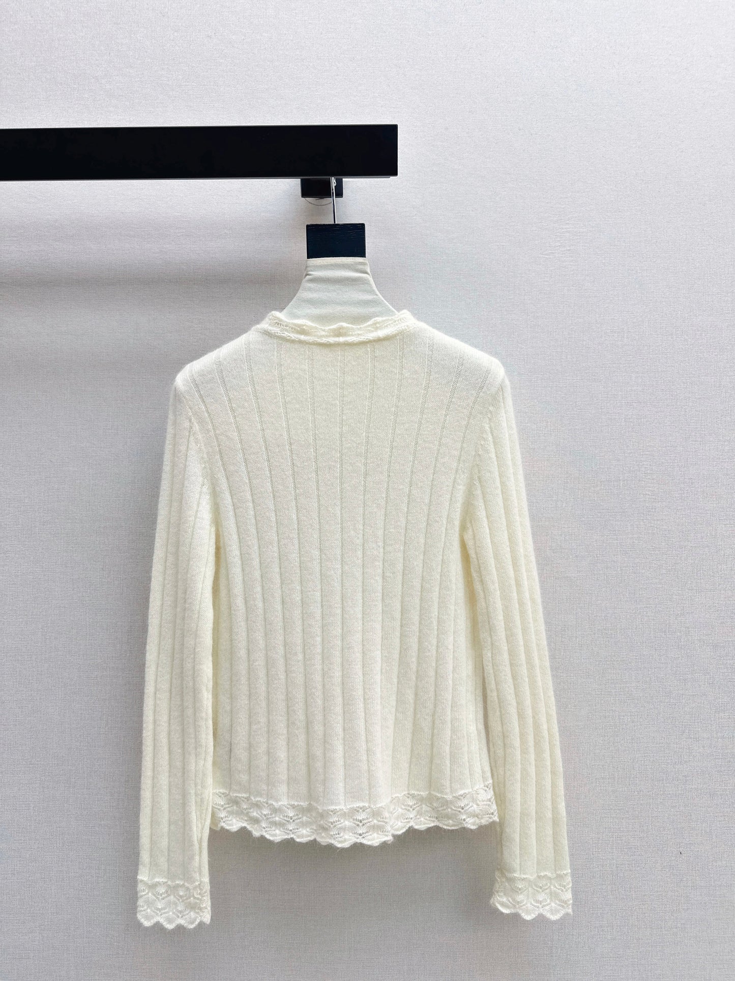 Chan NEW Wool sweater