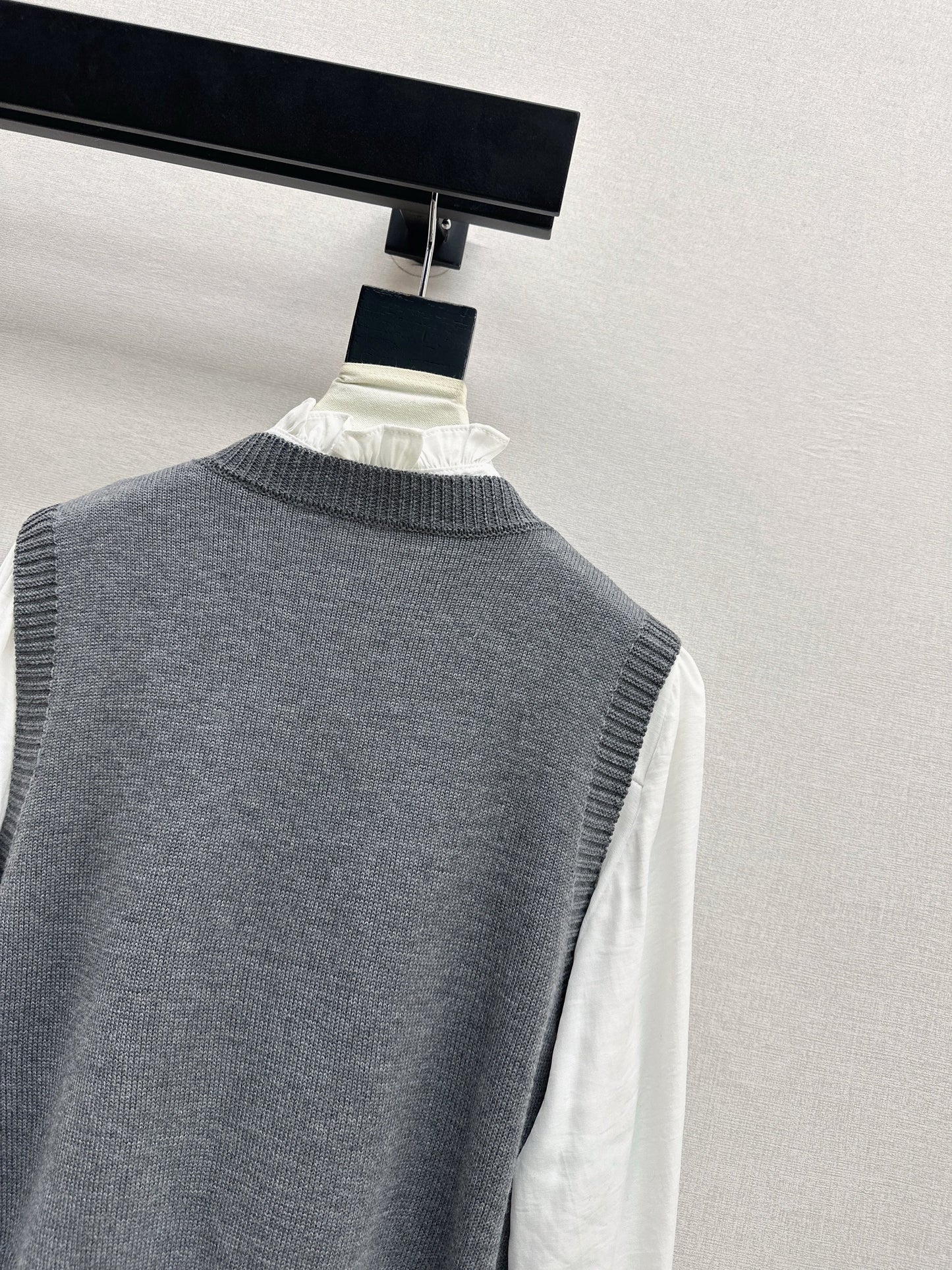 Chan NEW elegant shirts knit vest