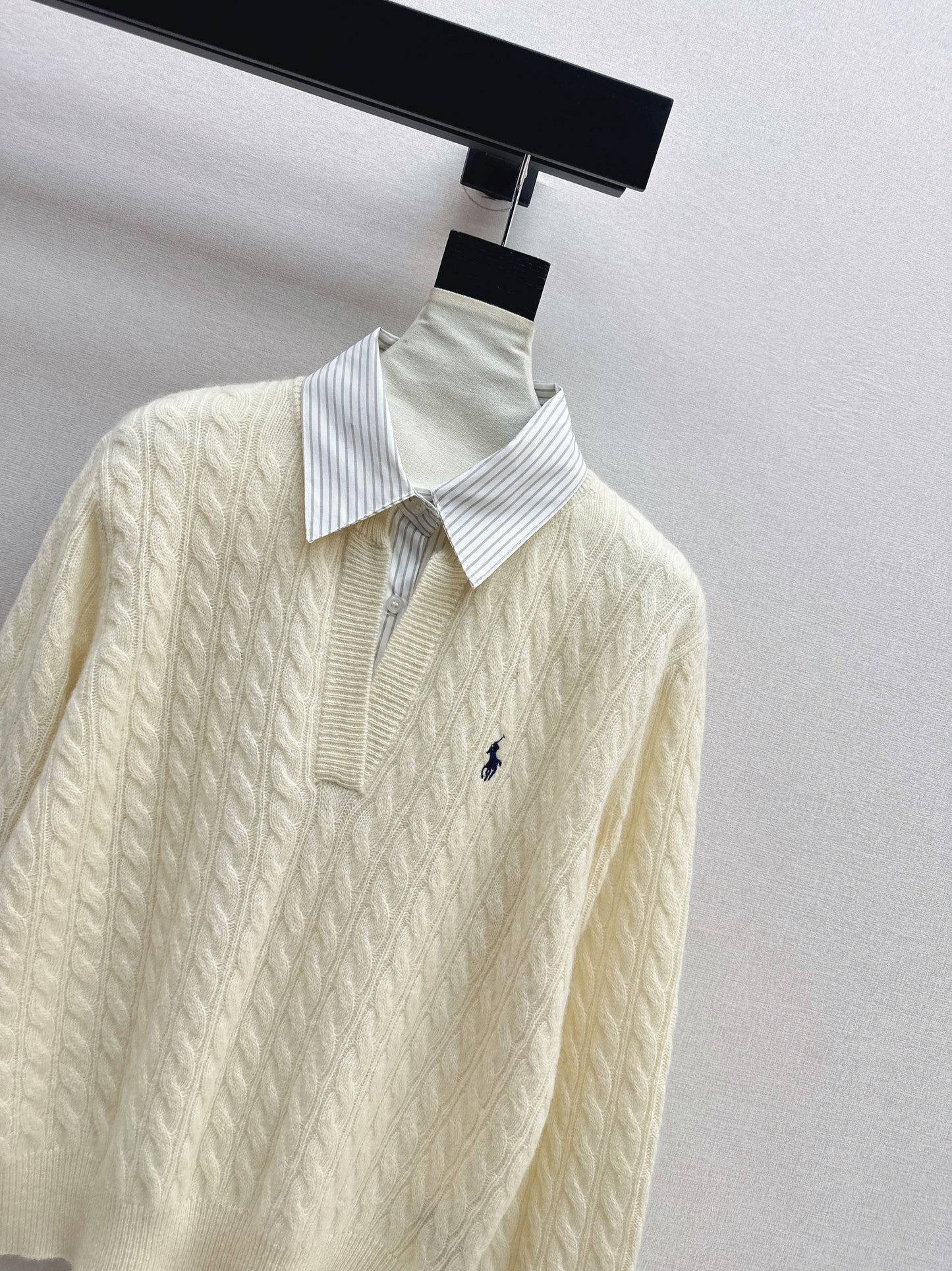 Ral NEW 2in1 contract knitwear