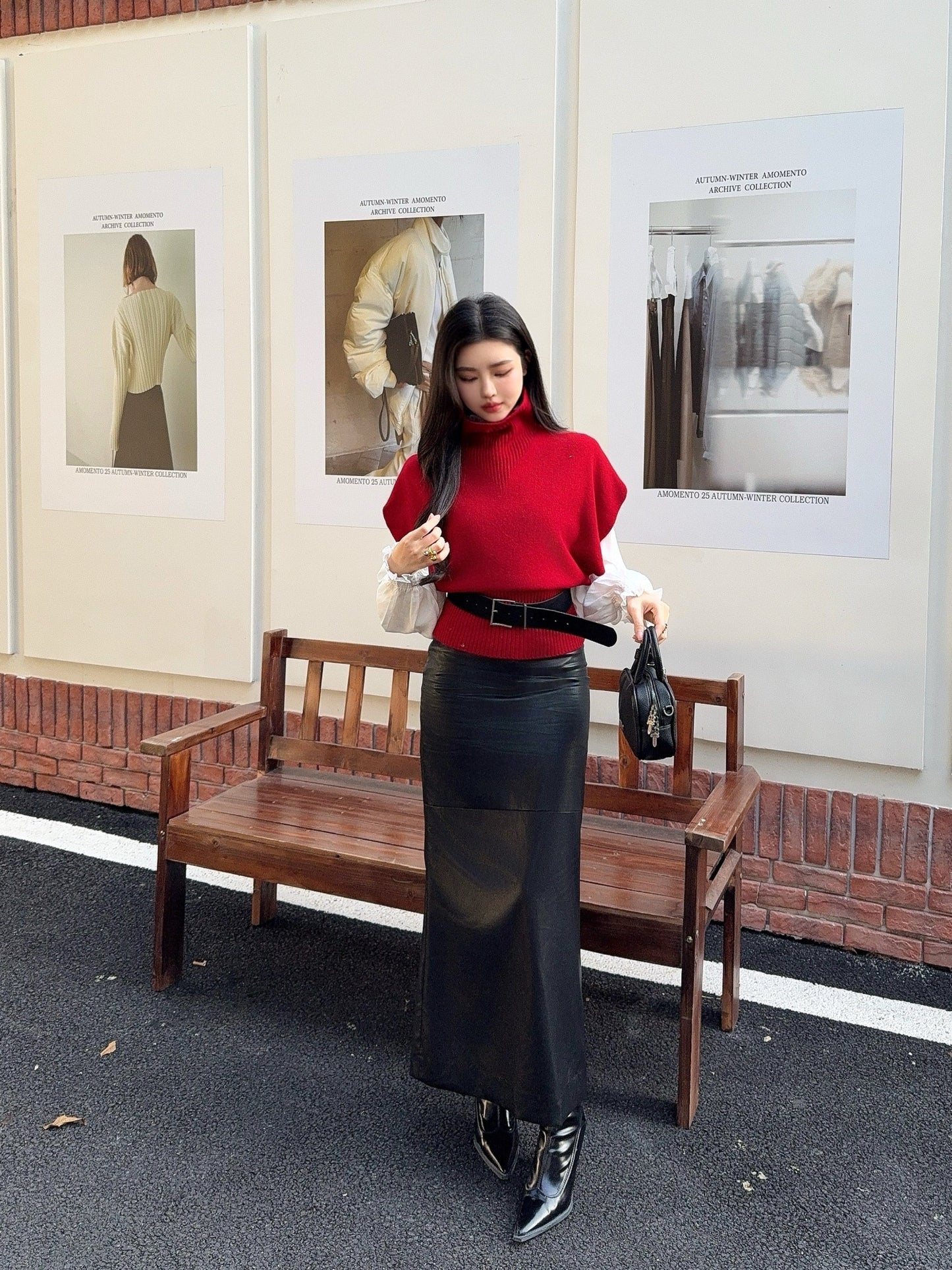 Brun NEW sleeveless sweater with belted