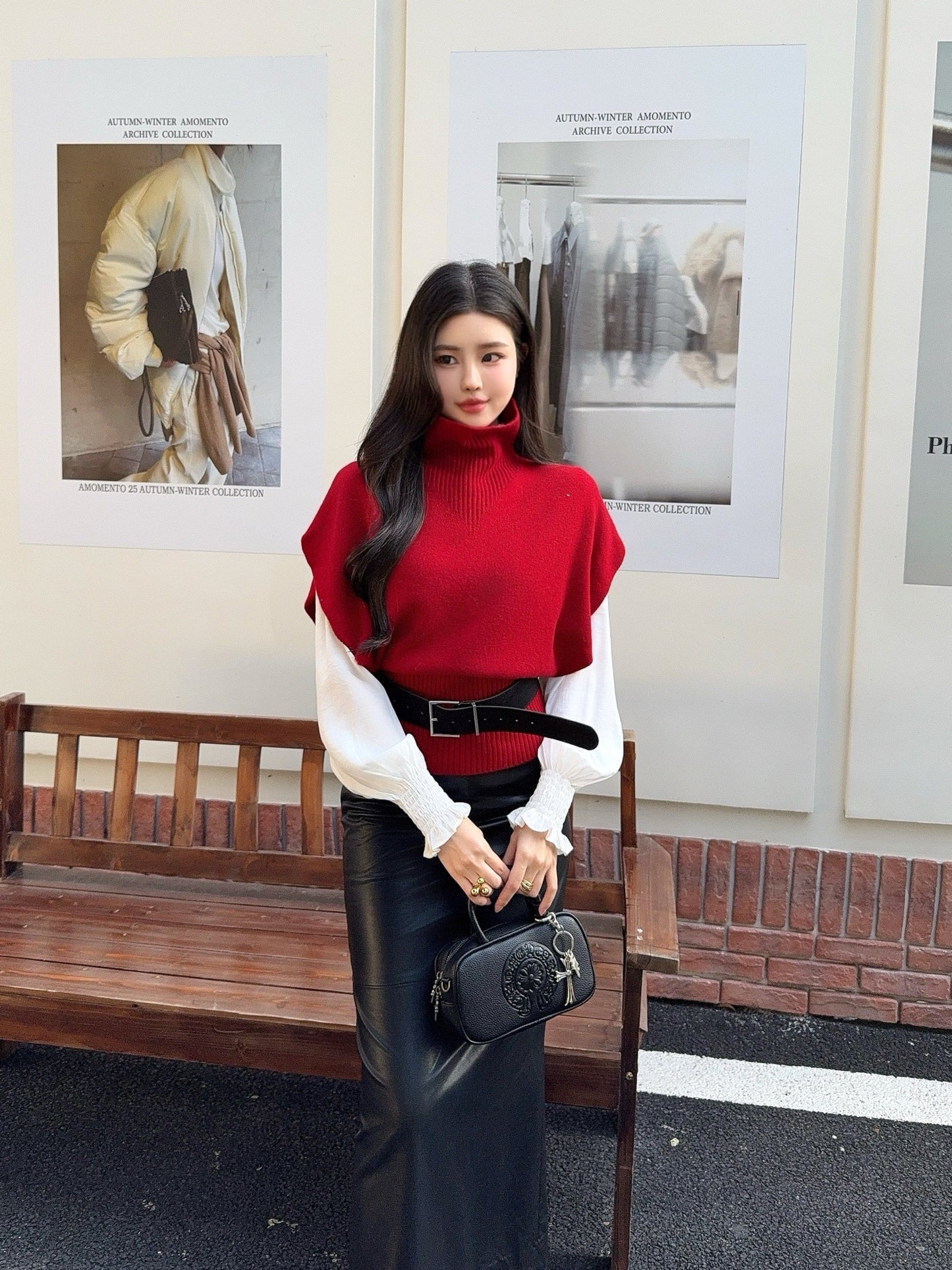 Brun NEW sleeveless sweater with belted