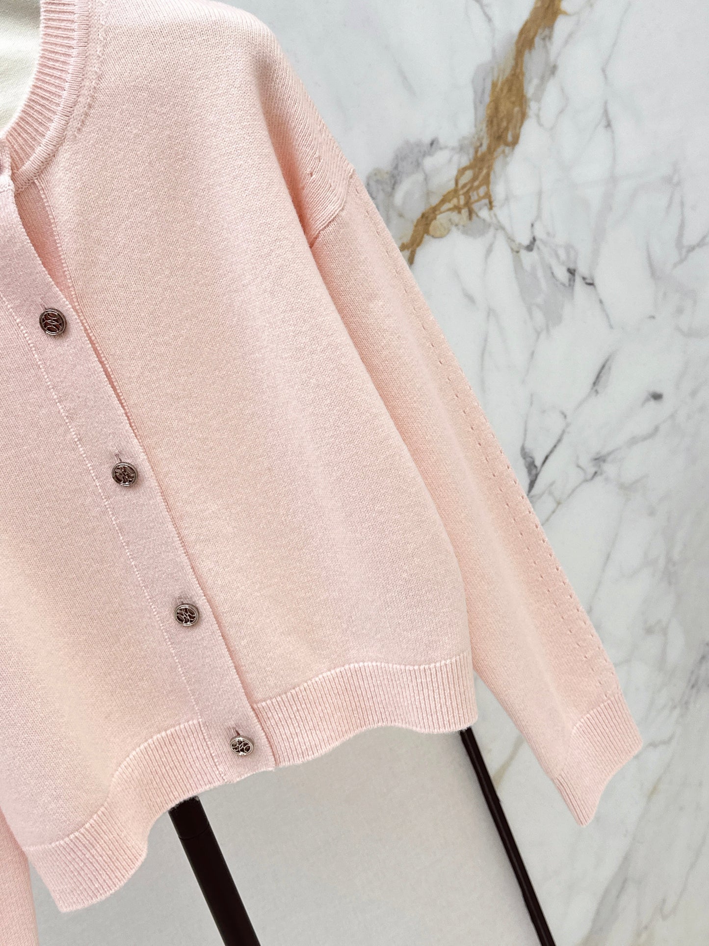 Herm NEW Knitted cardigan jacket