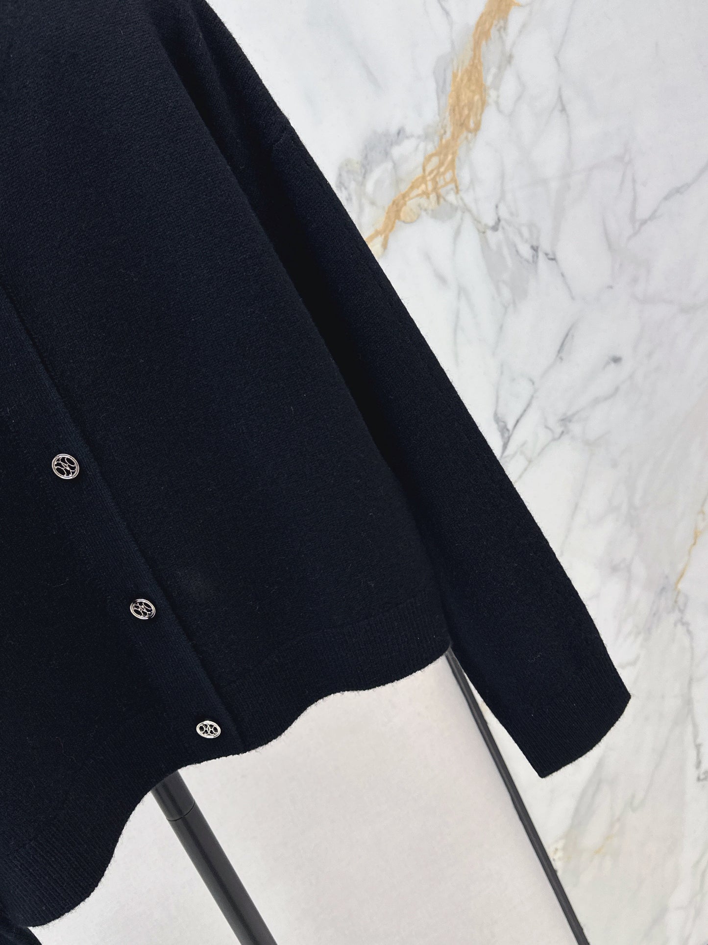 Herm NEW Knitted cardigan jacket