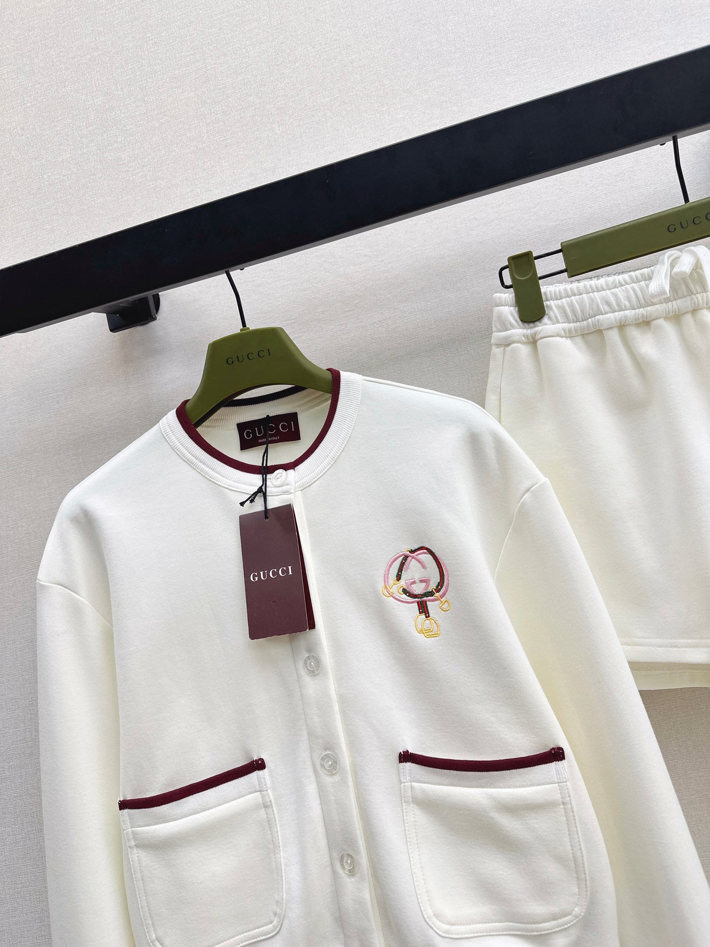 Guc NEW Cardigan shorts set