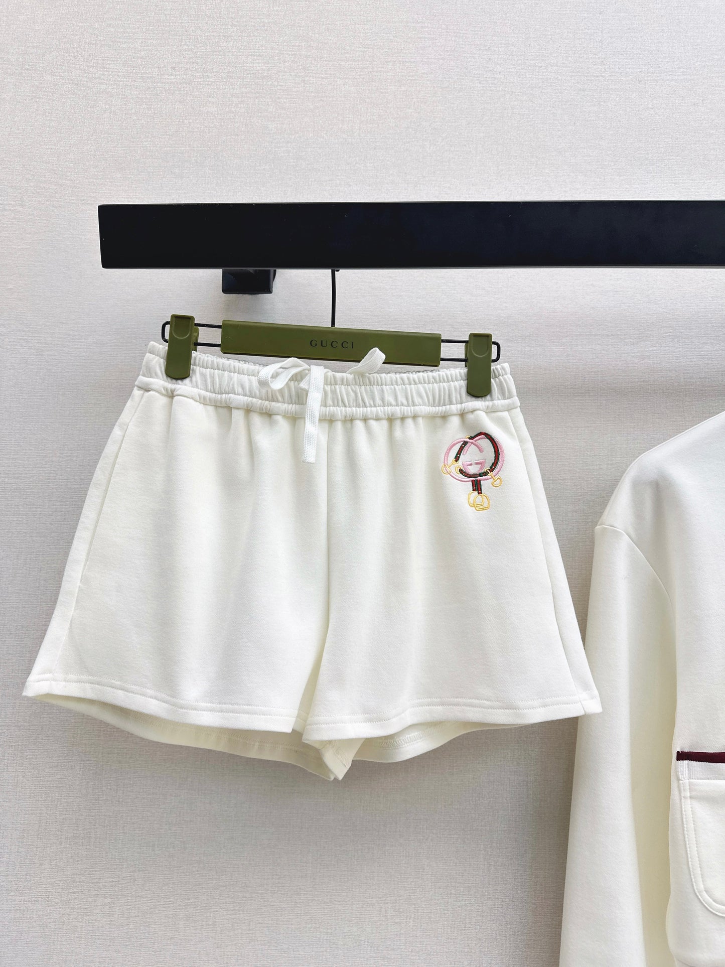 Guc NEW Cardigan shorts set