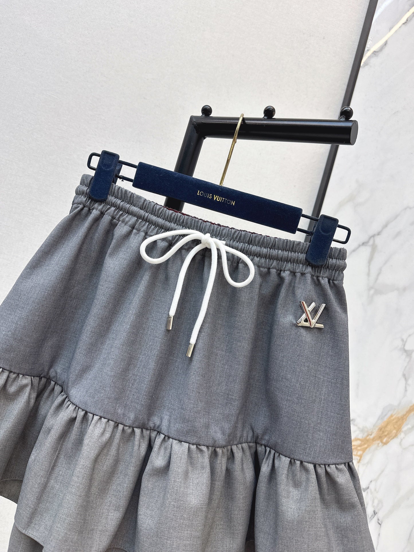 Louis NEW contract skirts