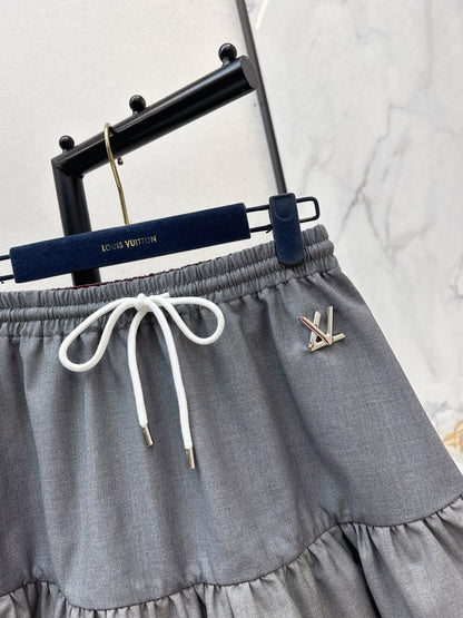 Louis NEW contract skirts