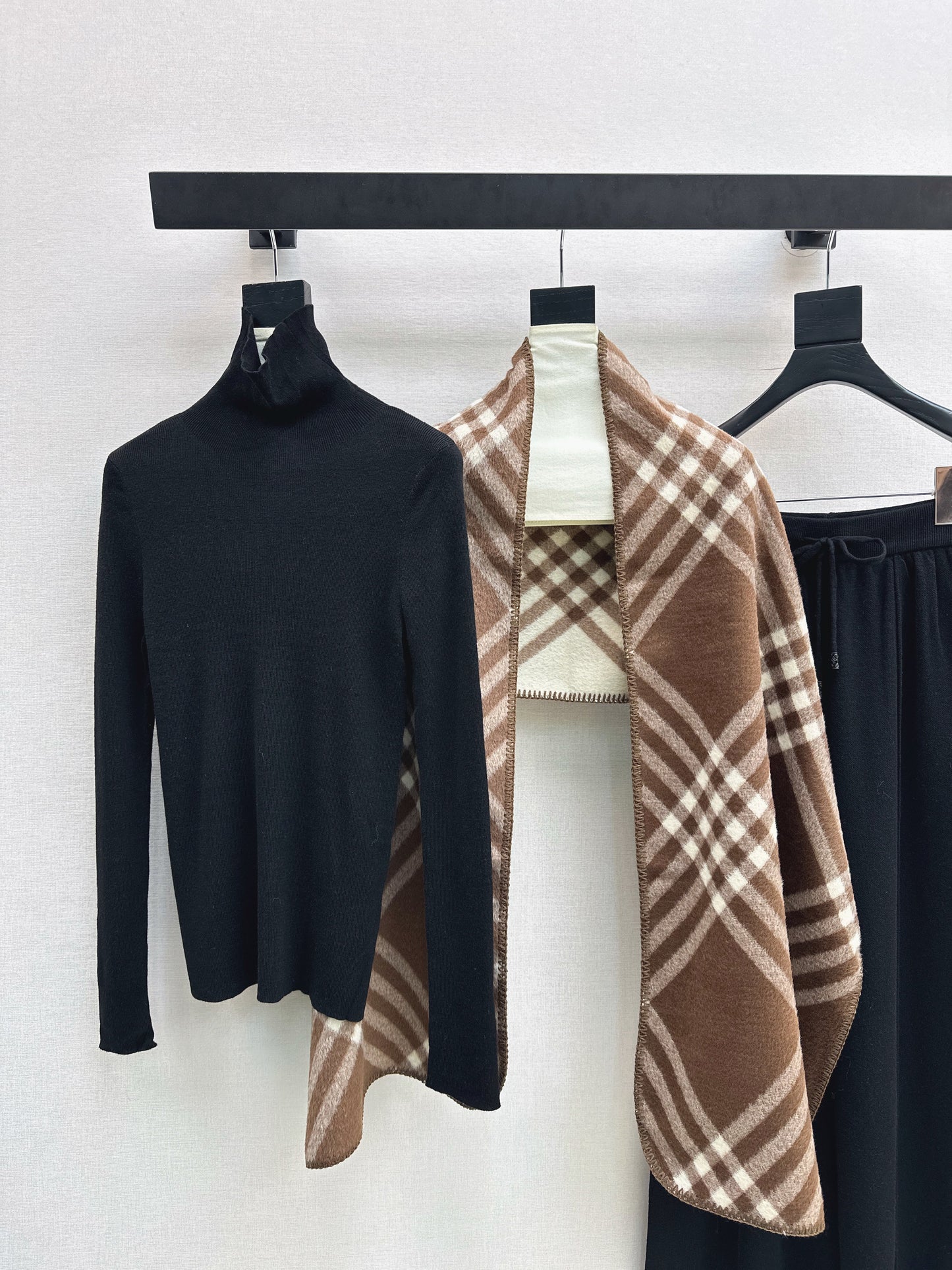 Brun NEW Knitted suit