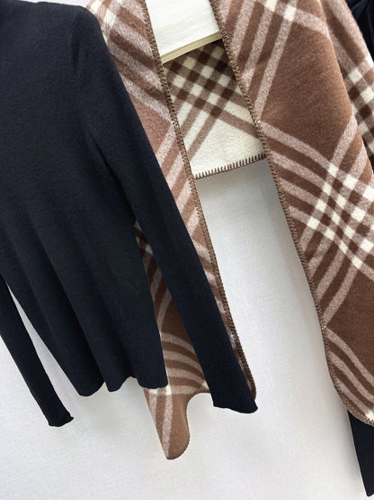 Brun NEW Knitted suit