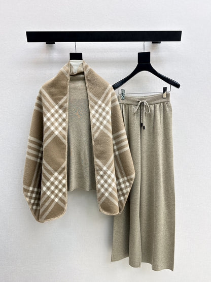 Brun NEW Knitted suit