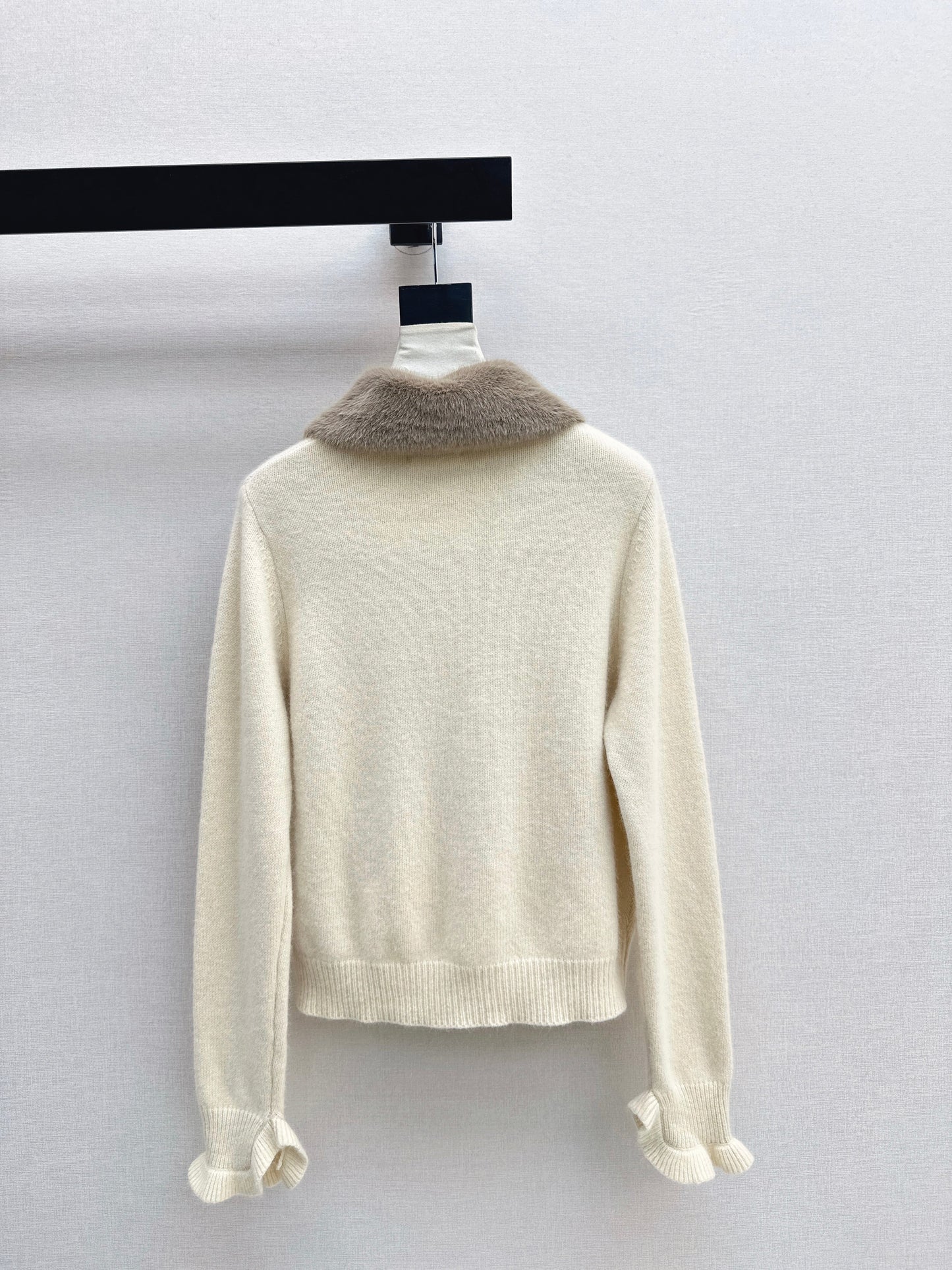 Miu NEW wool cardigan