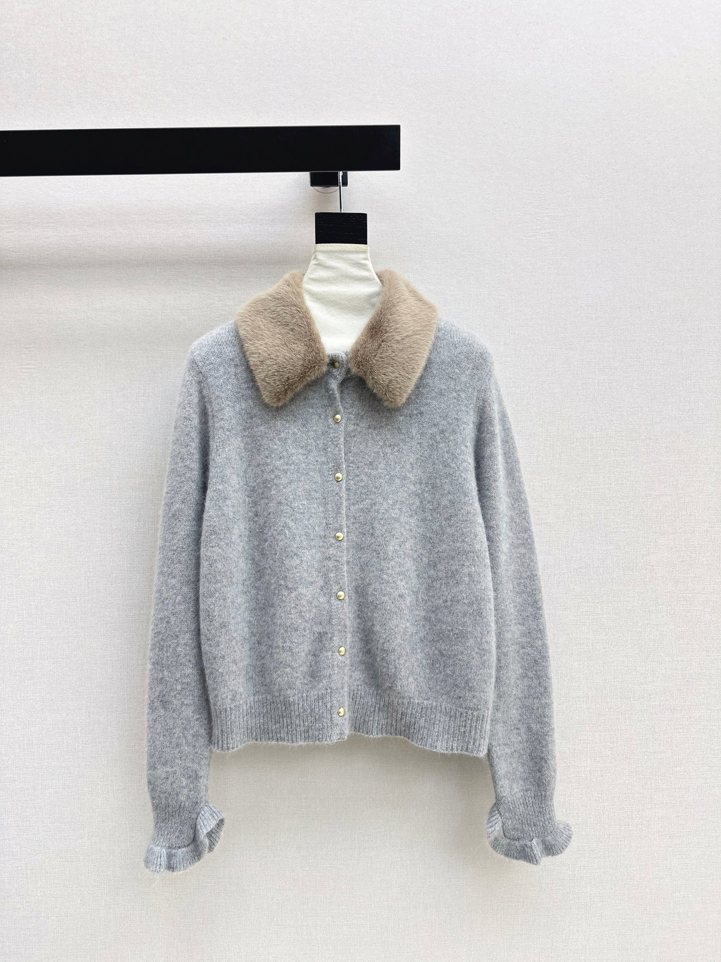 Miu NEW wool cardigan