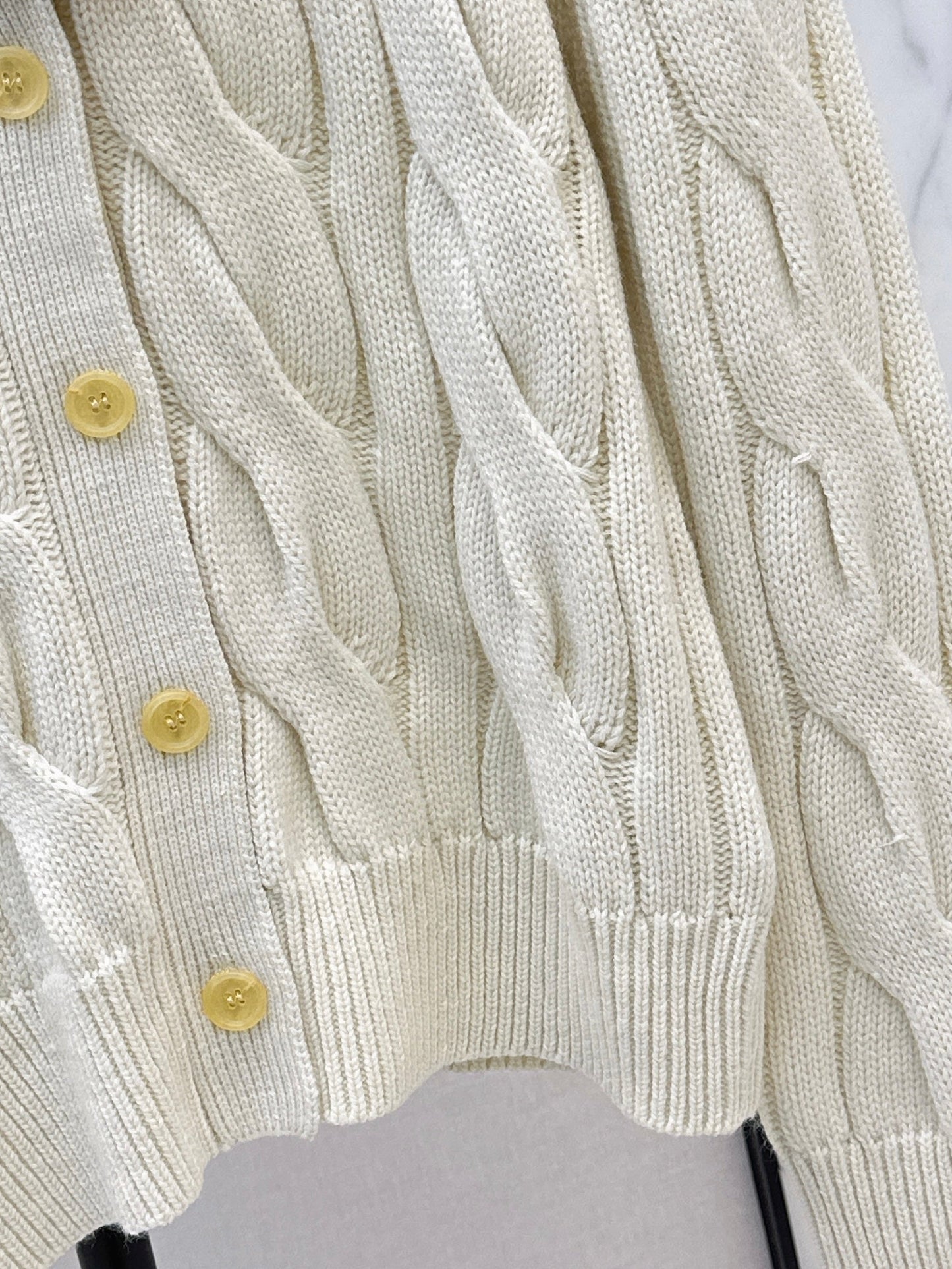 Ral NEW Knitted cardigan