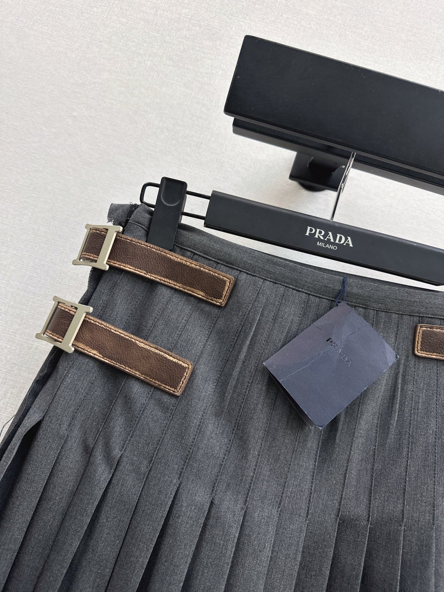 Pra NEW pleated skirts