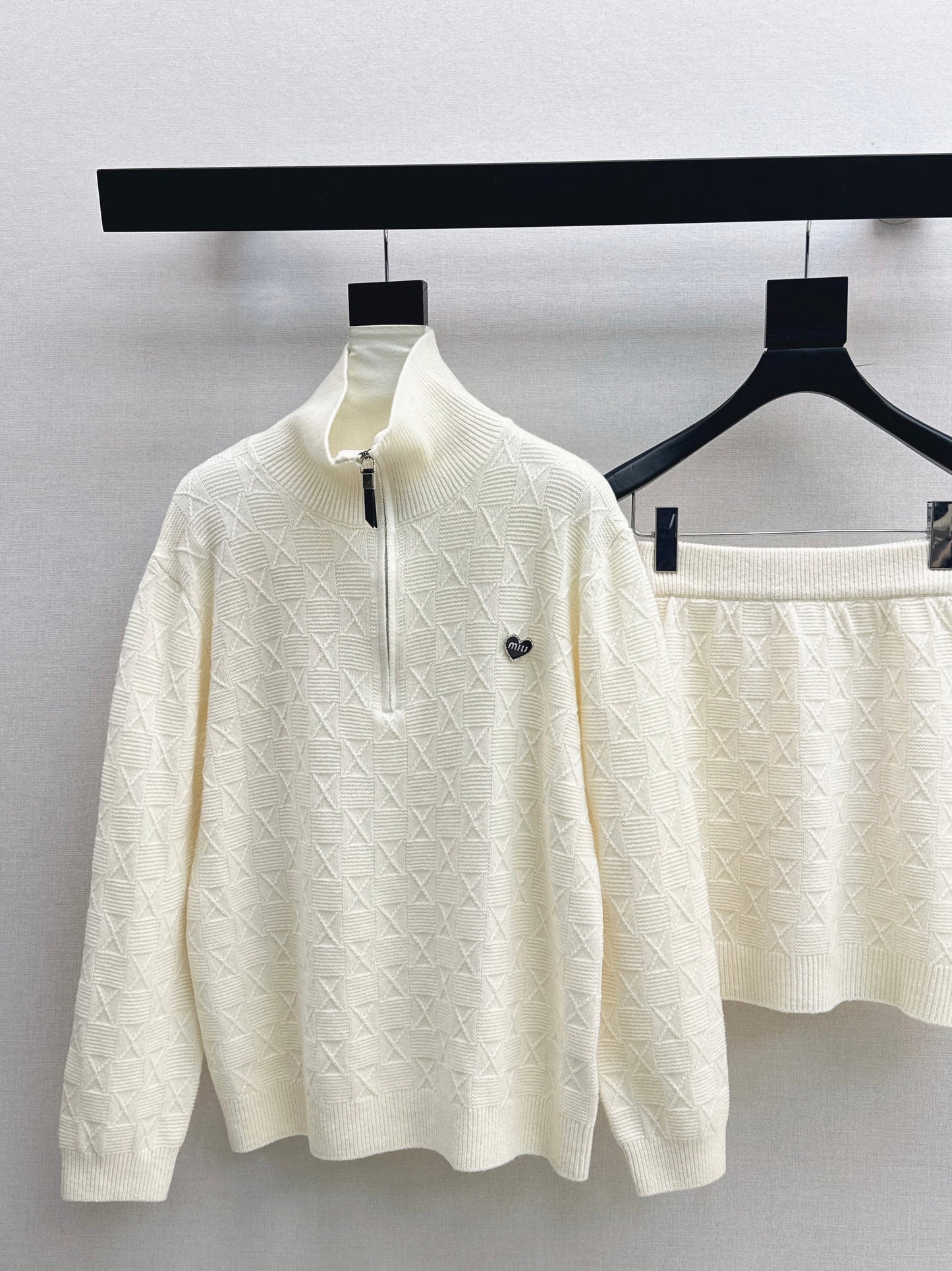 Miu NEW Jacquard knit suit