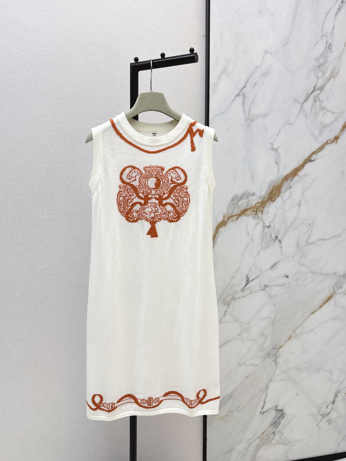 Herm NEW jacquard sleeveless dress