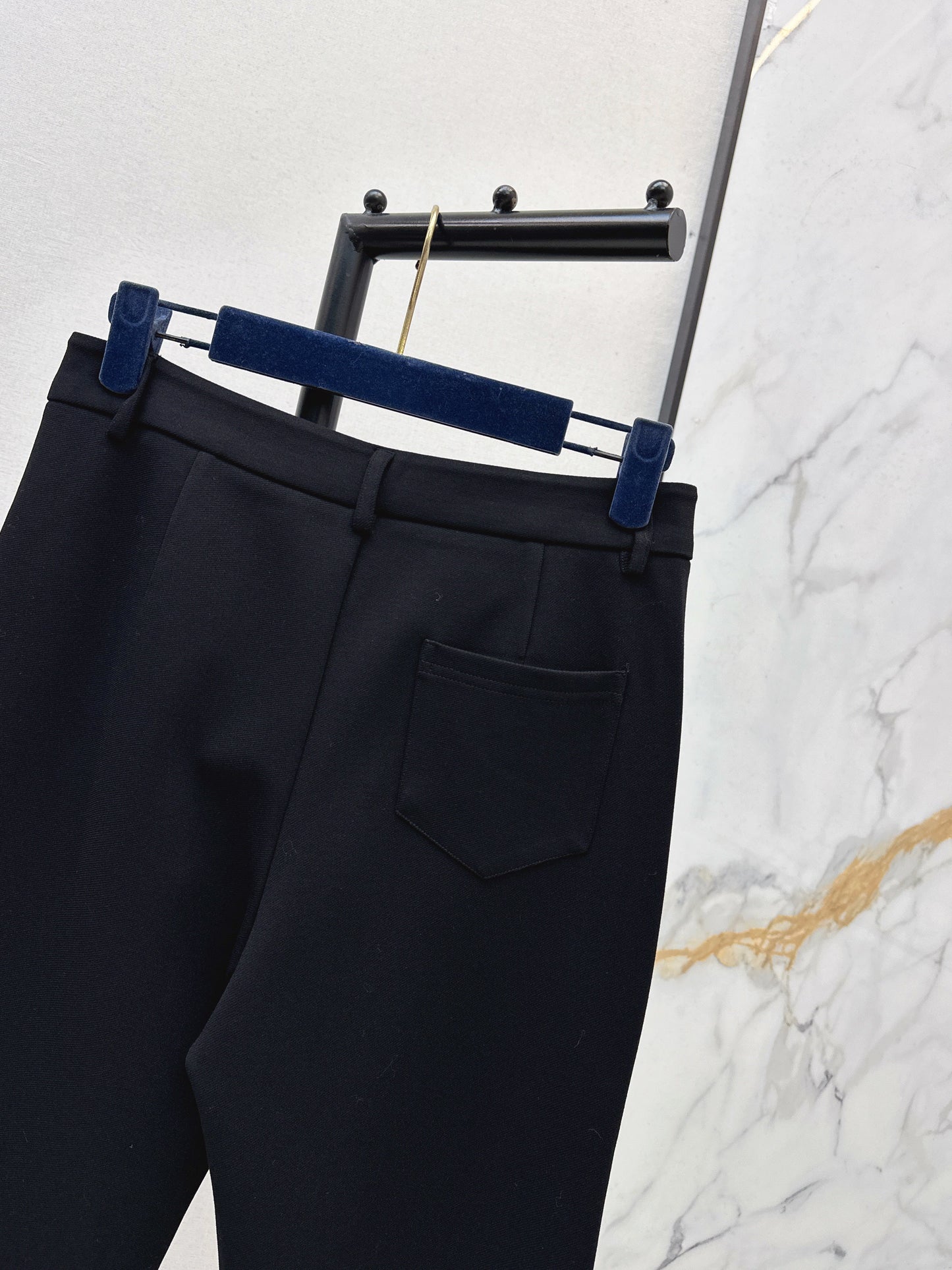 Louis NEW flared pants