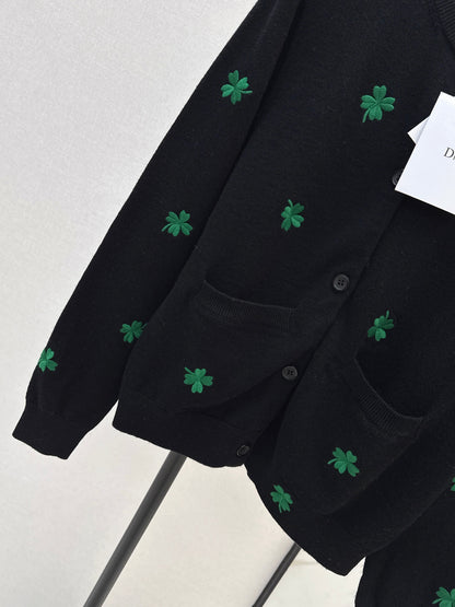 CD NEW embroidery cardigan