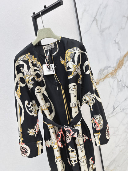 Herm NEW batwing sleeve print dress