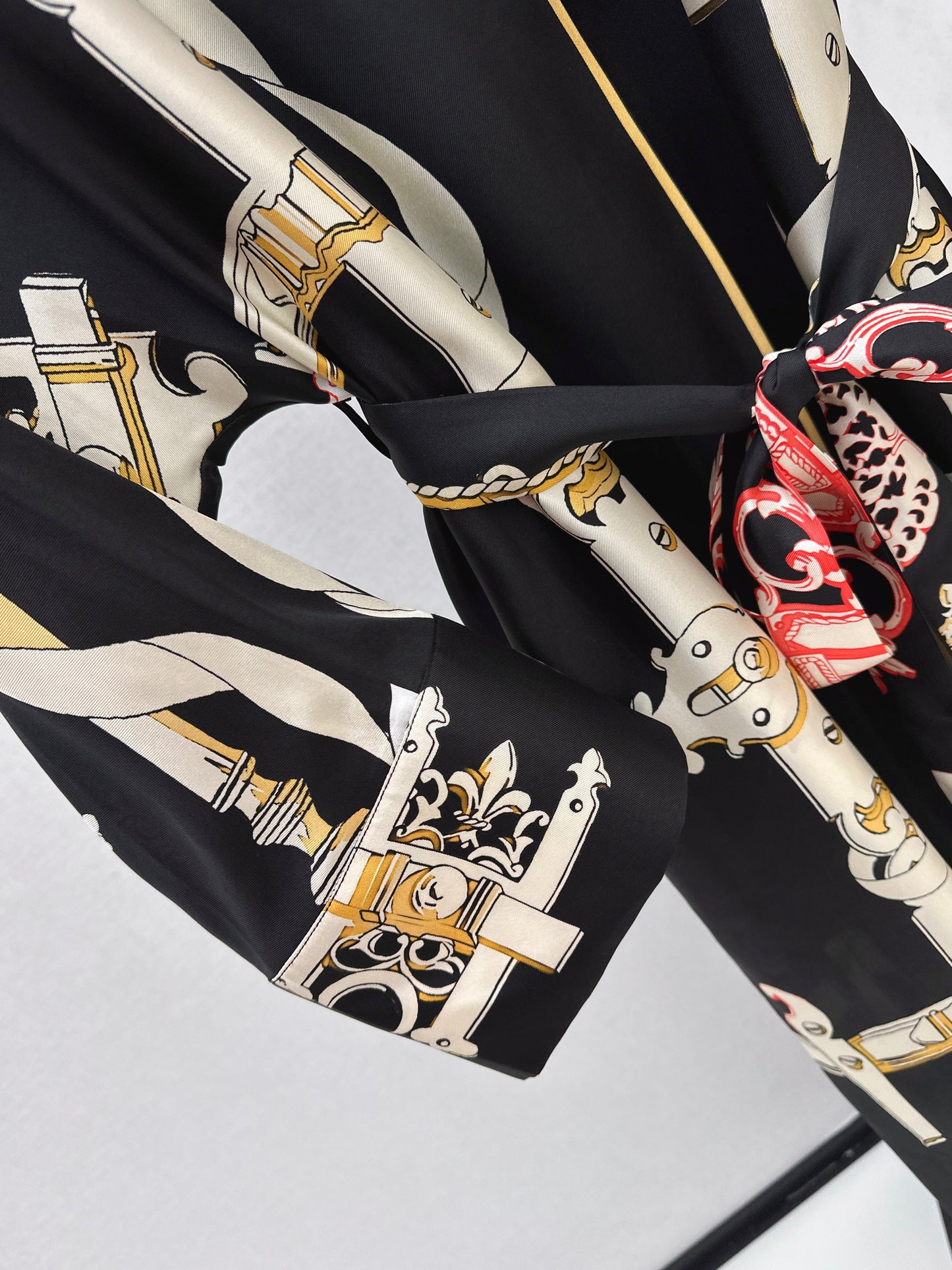 Herm NEW batwing sleeve print dress