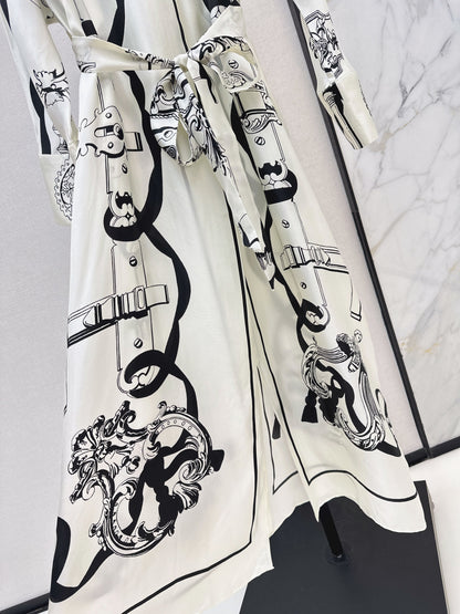 Herm NEW batwing sleeve print dress