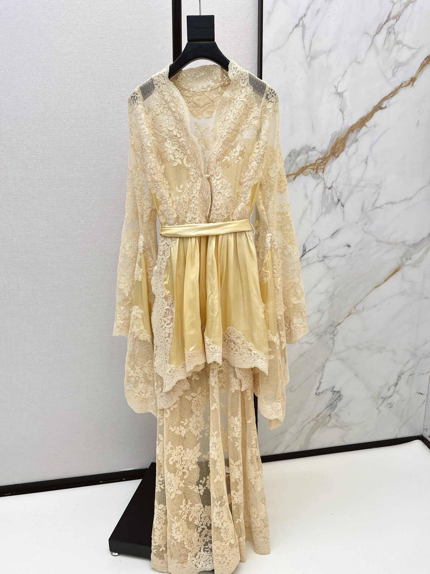 Zimm NEW contract lace dress