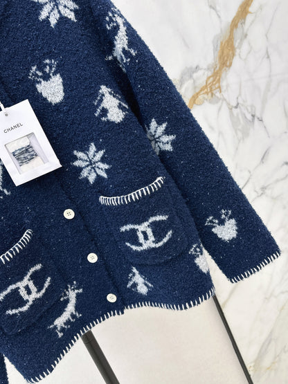 Chan NEW Knitted cardigan