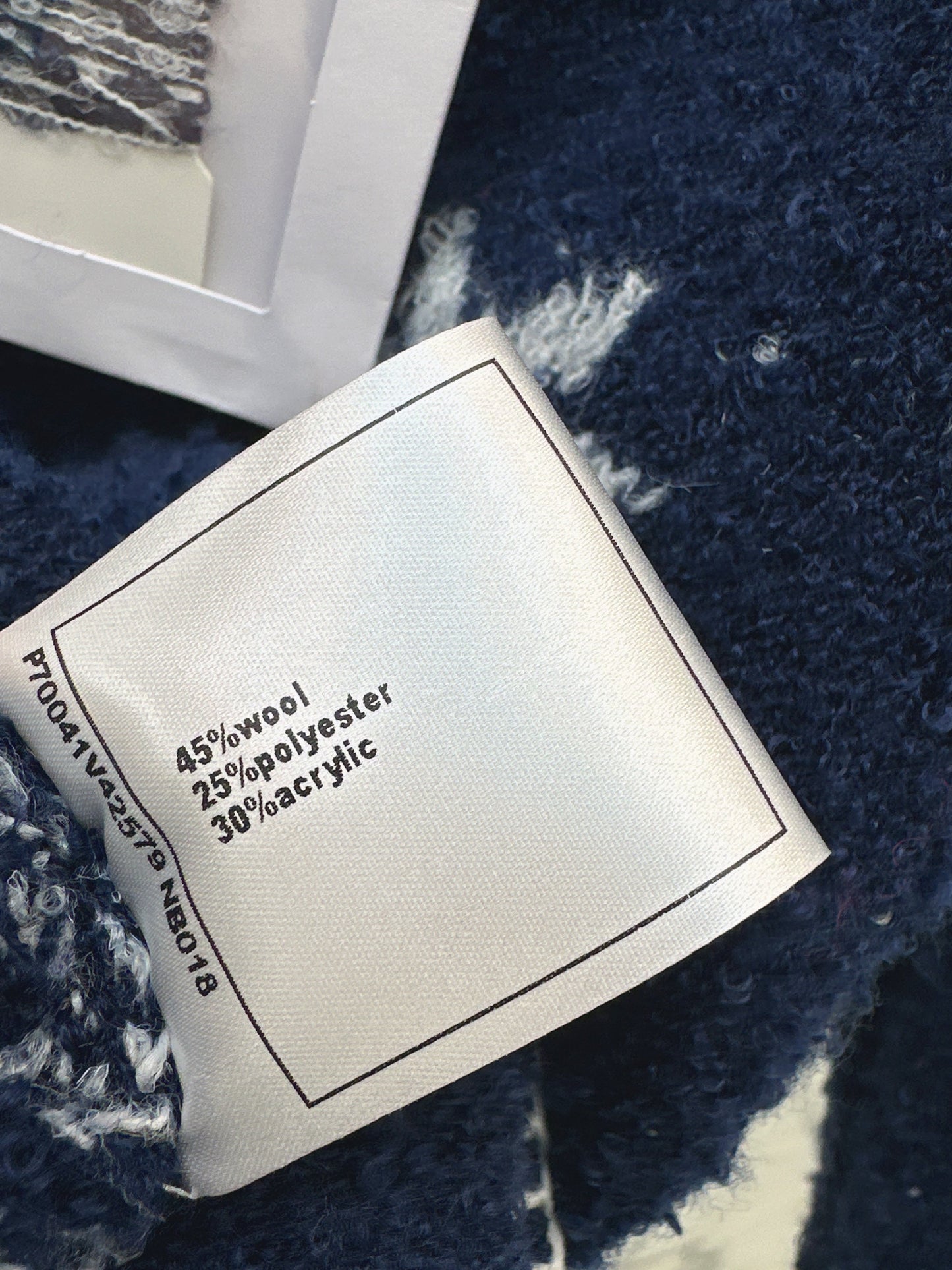 Chan NEW Knitted cardigan