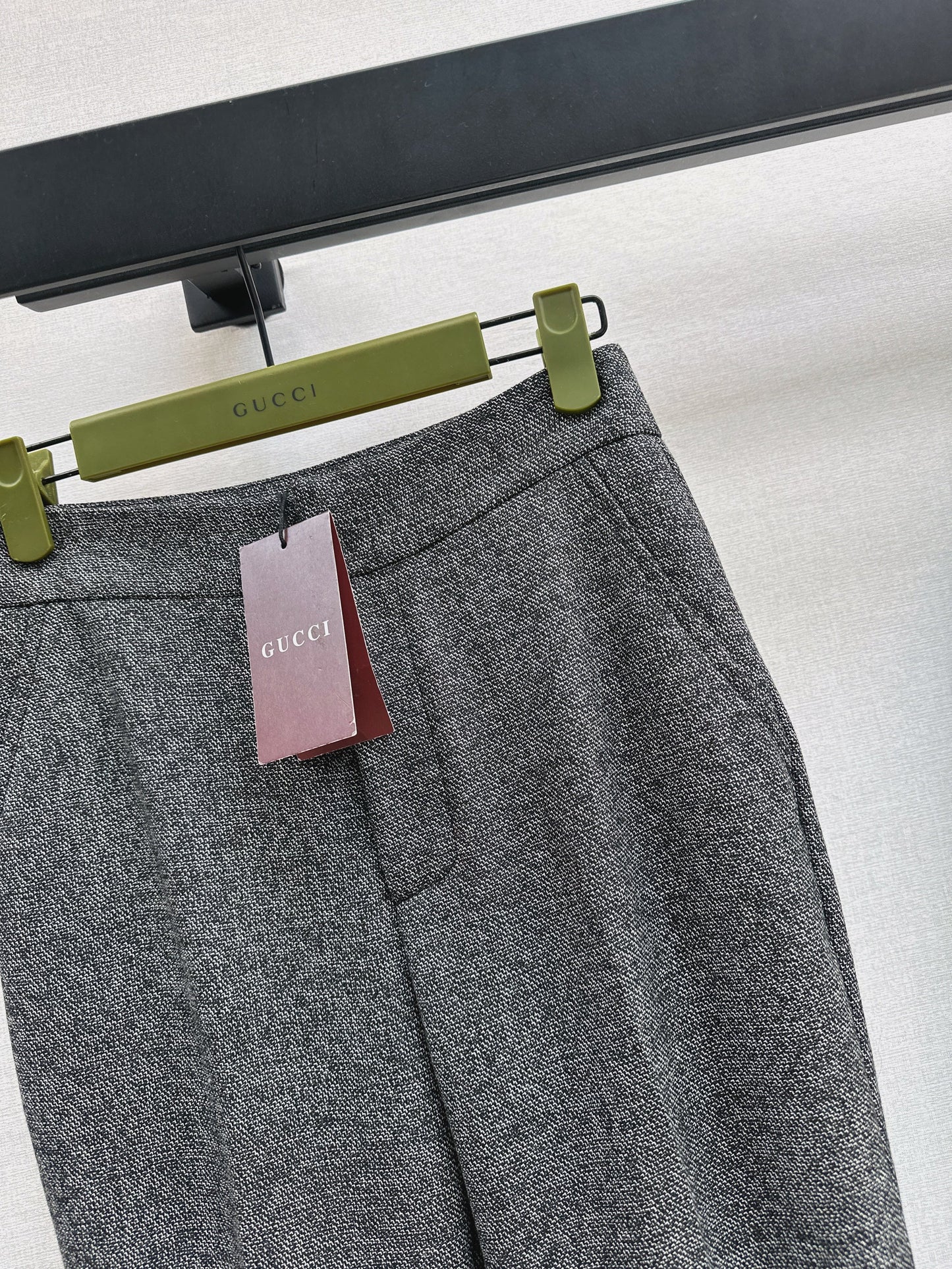 Guc NEW cuffed pants