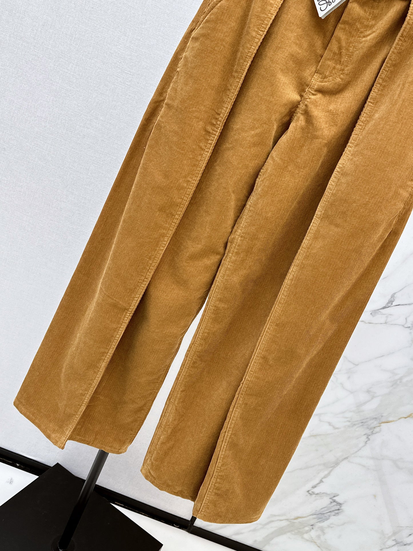 Loe NEW corduroy pants