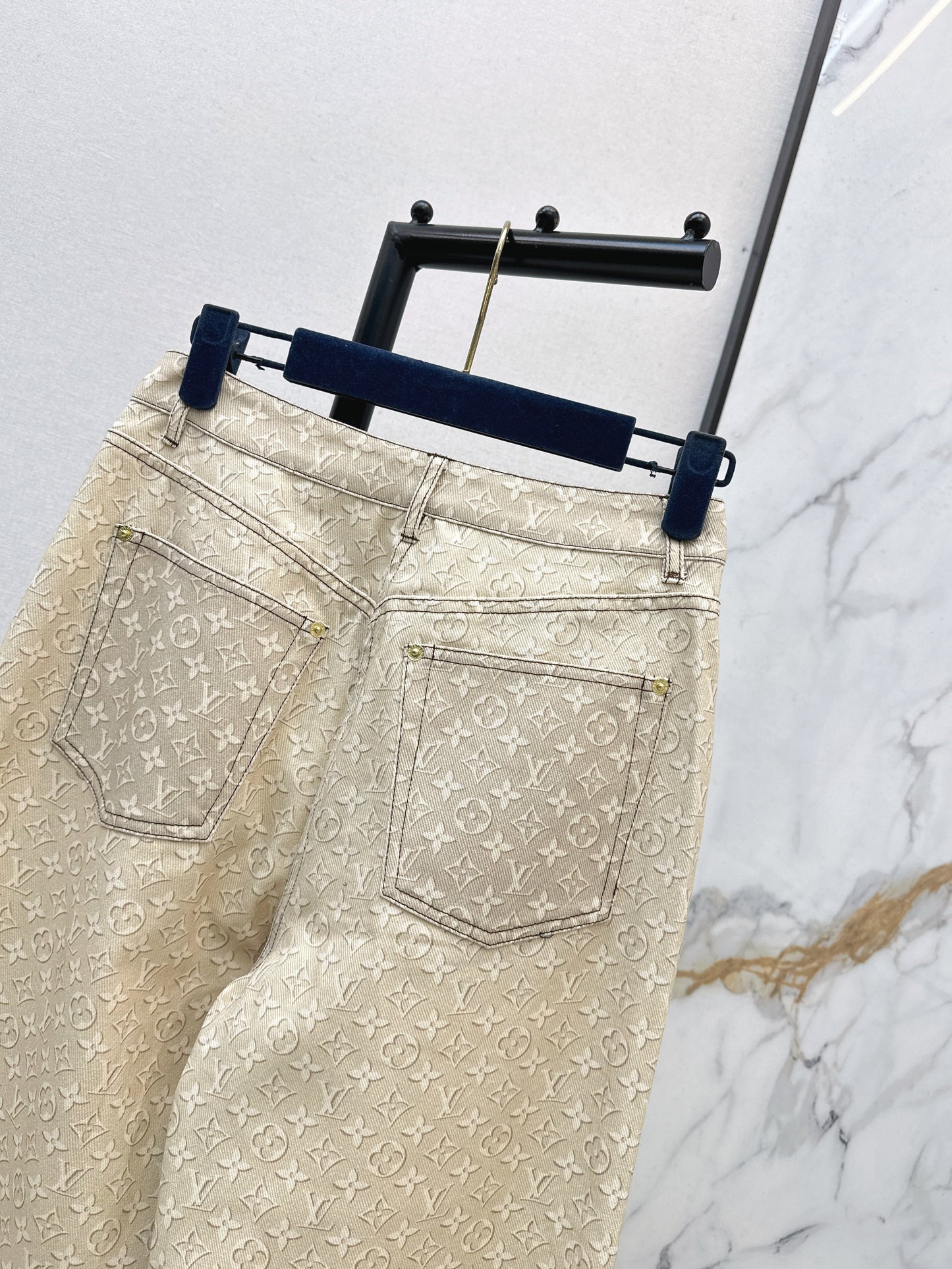 Louis NEW print pants