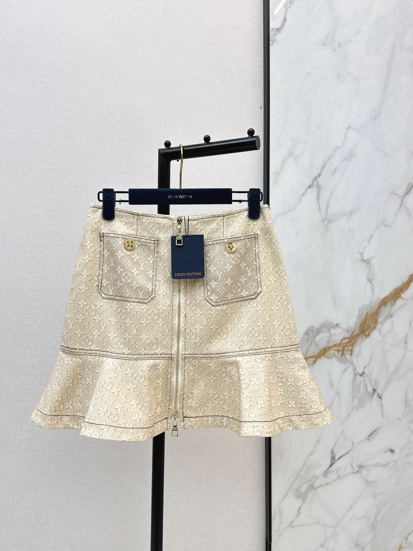 Louis NEW print skirts