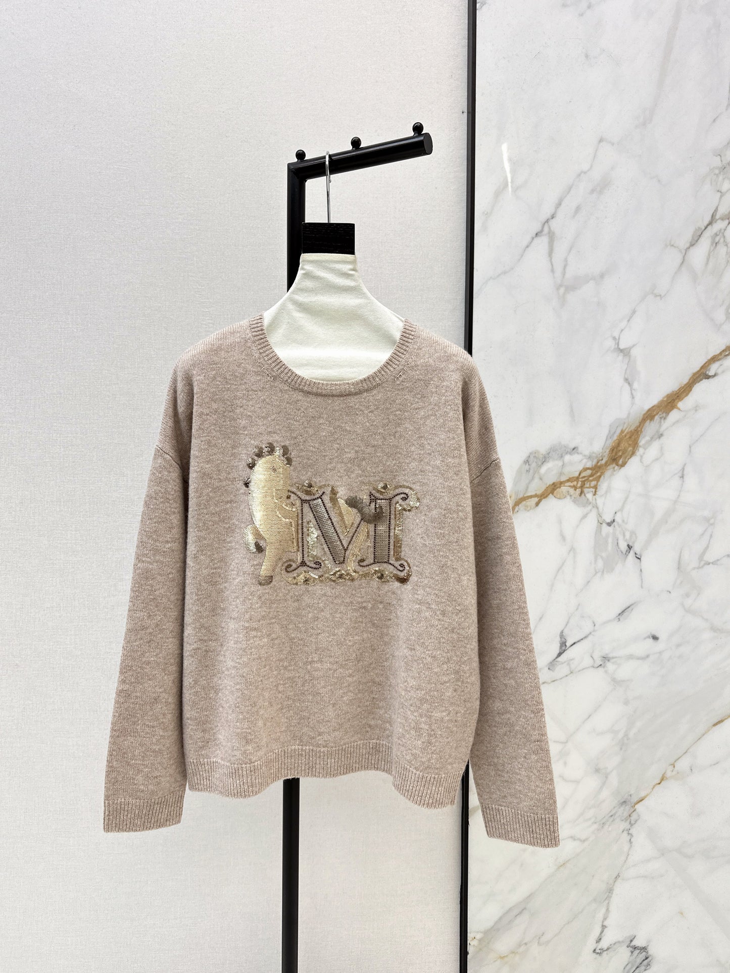 Max NEW embroidery rhinestones weatert