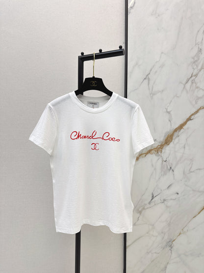 Chan NEW contrast lettering t-shirt