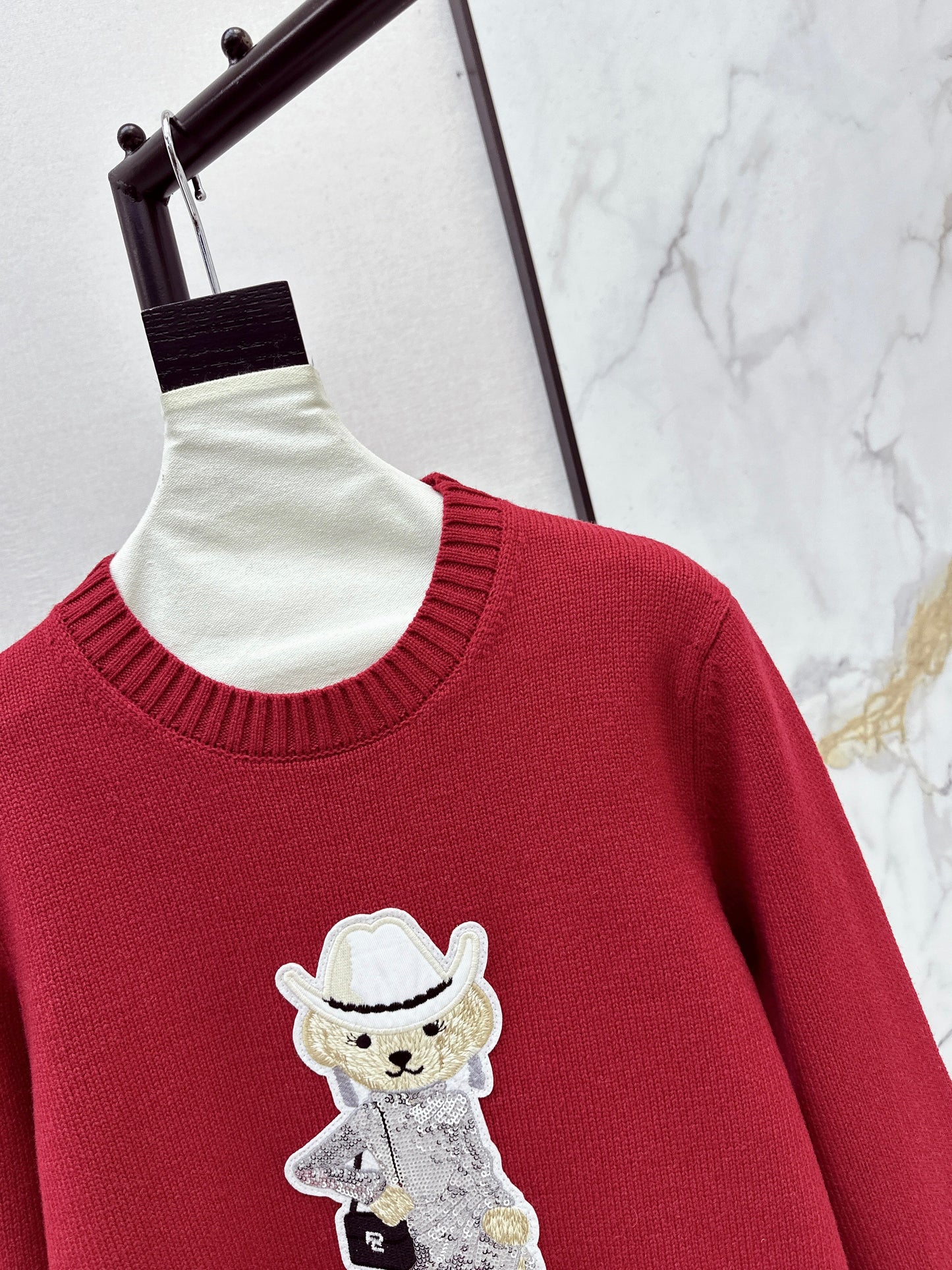 Ral NEW embroidery sweater