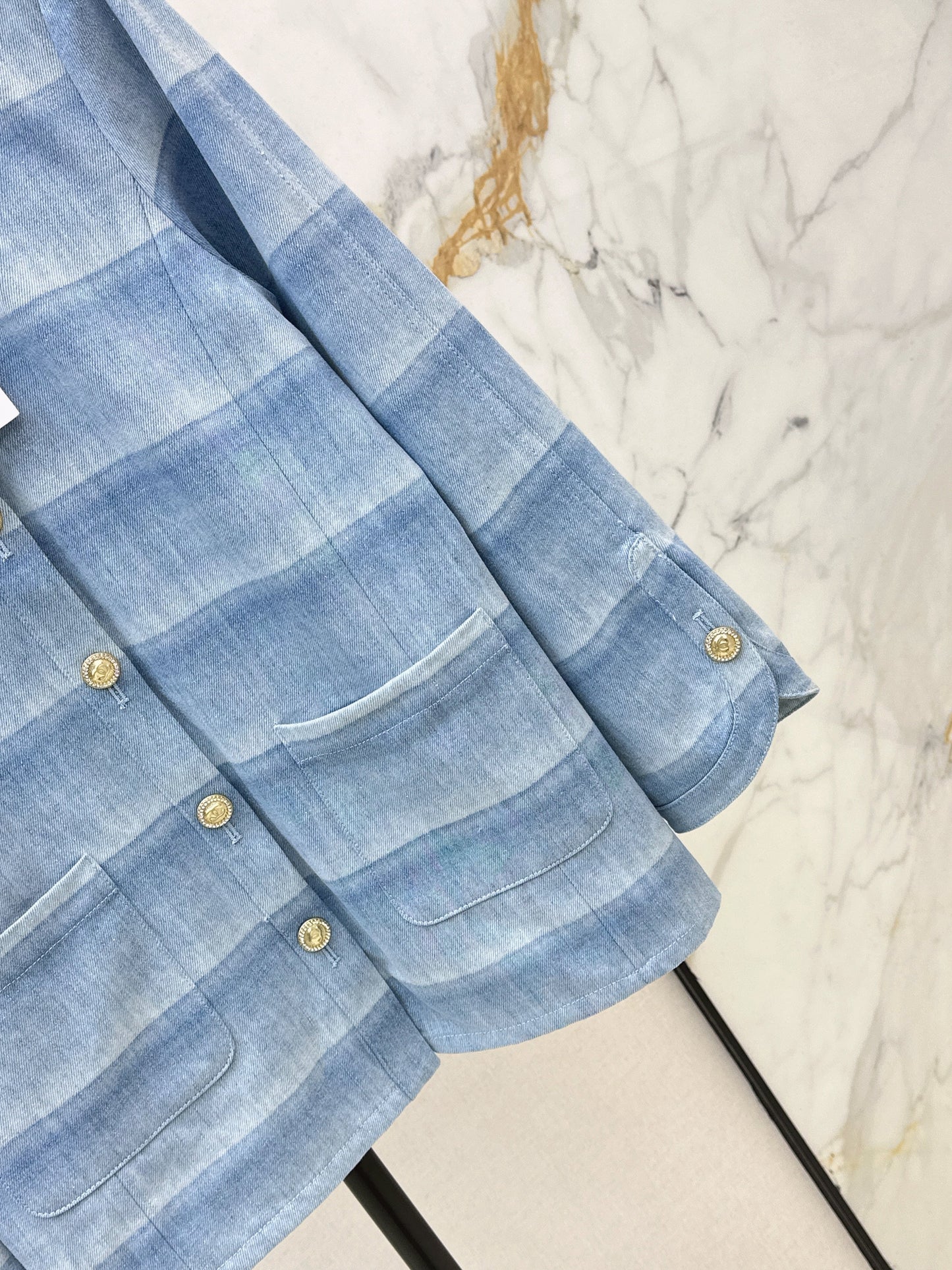 Chan NEW  laser-washed stripeddenim jacket