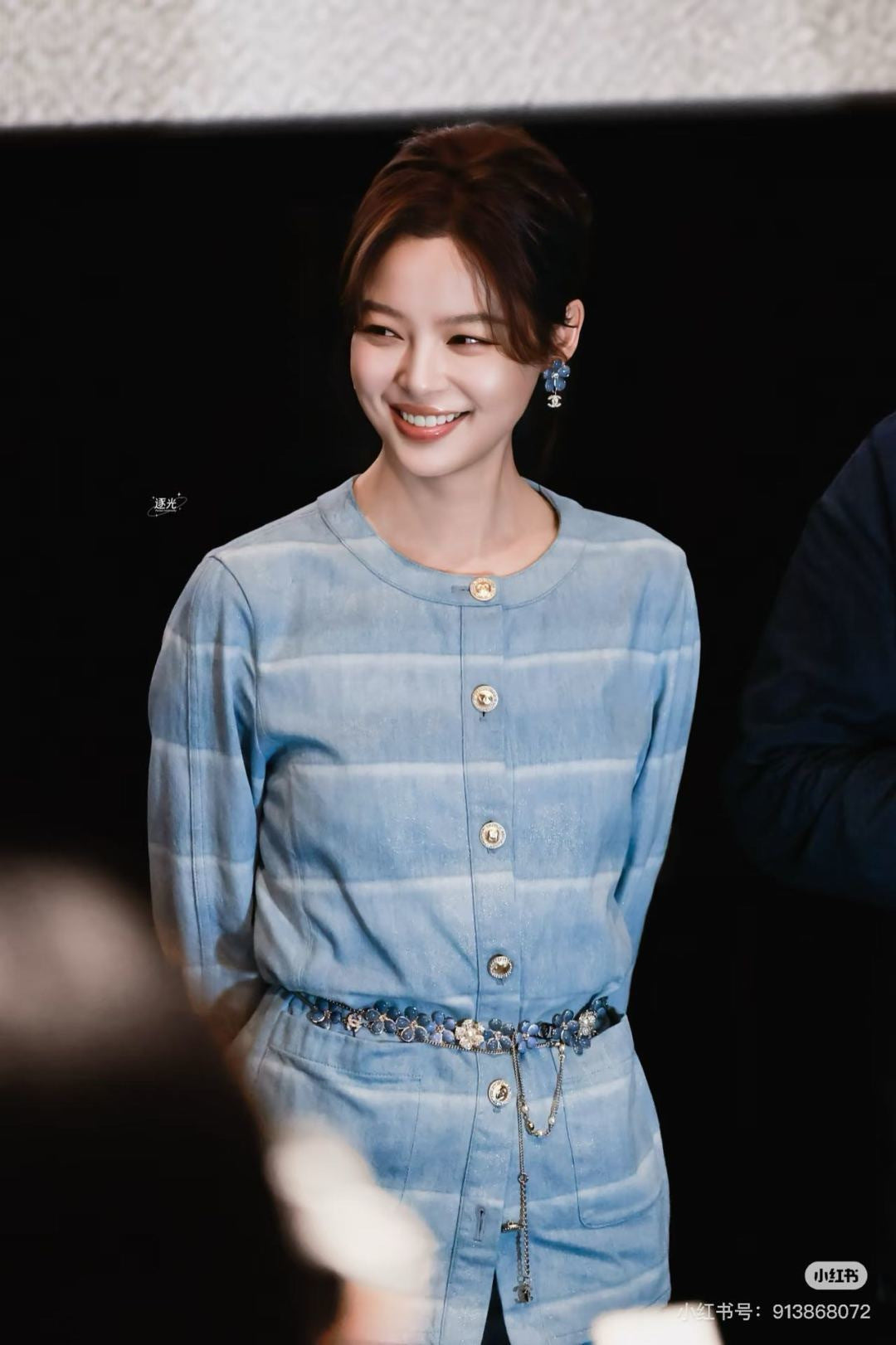 Chan NEW  laser-washed stripeddenim jacket